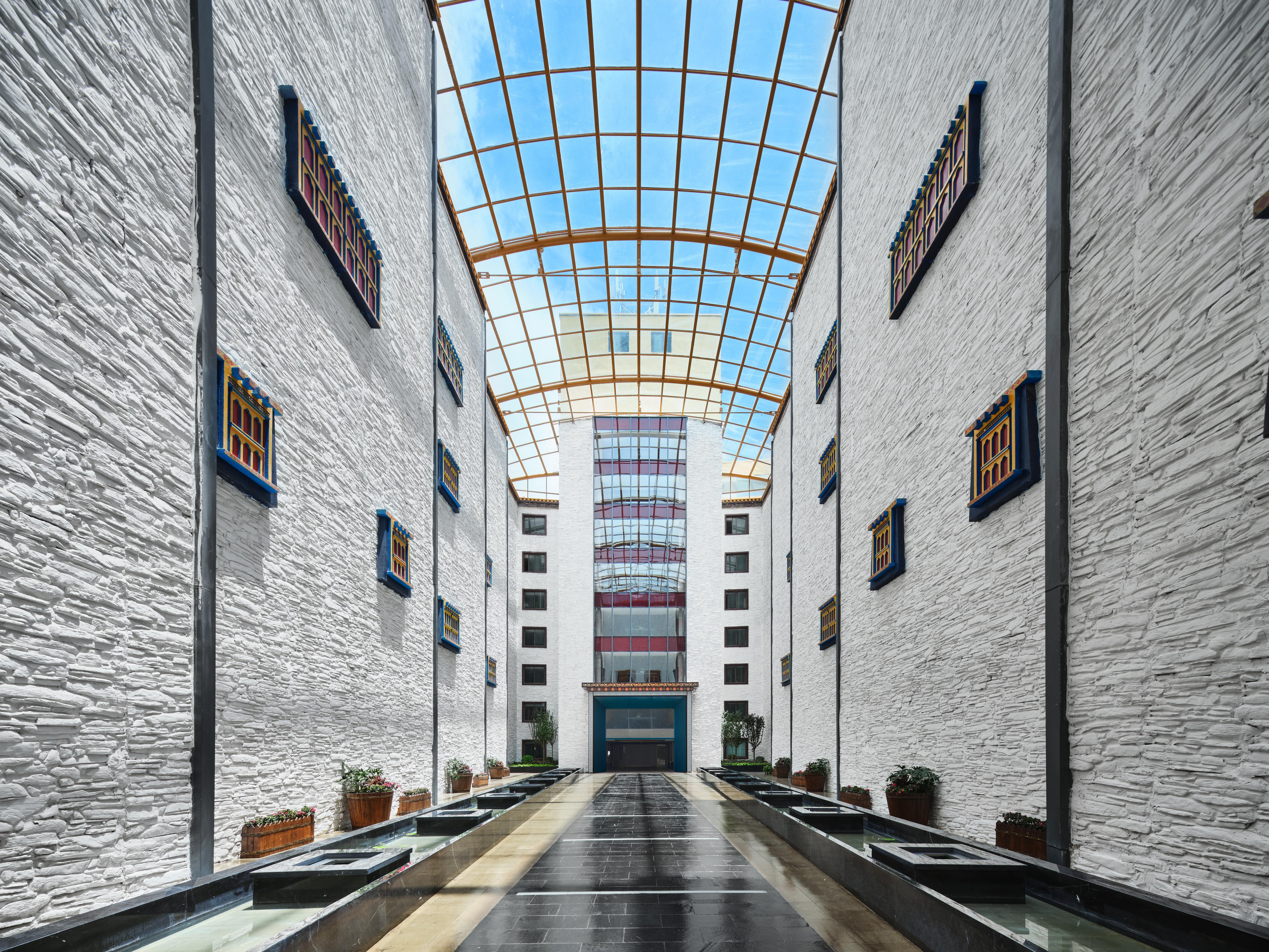 Intercontinental Resort Jiuzhai Paradise By Ihg Jiuzhaigou Exterior photo